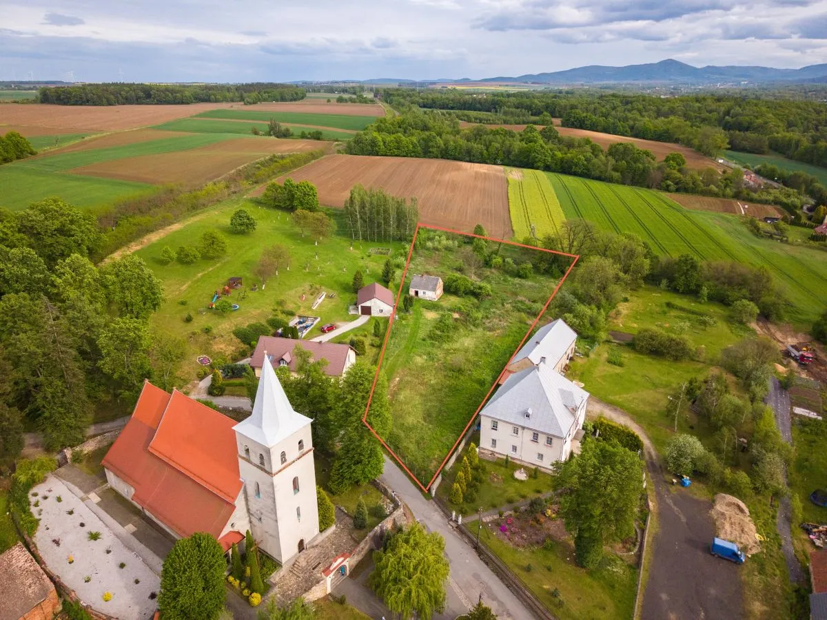 Dom do remontu * duża działka 6999m2 *blisko Gór