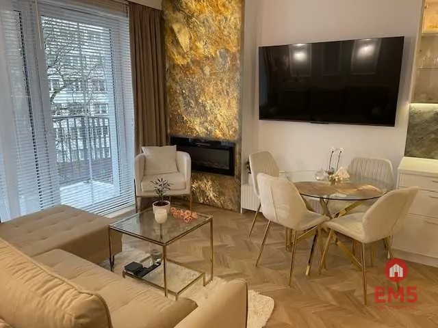 Nowoczesny apartament z klimatem, ul. Warszawska
