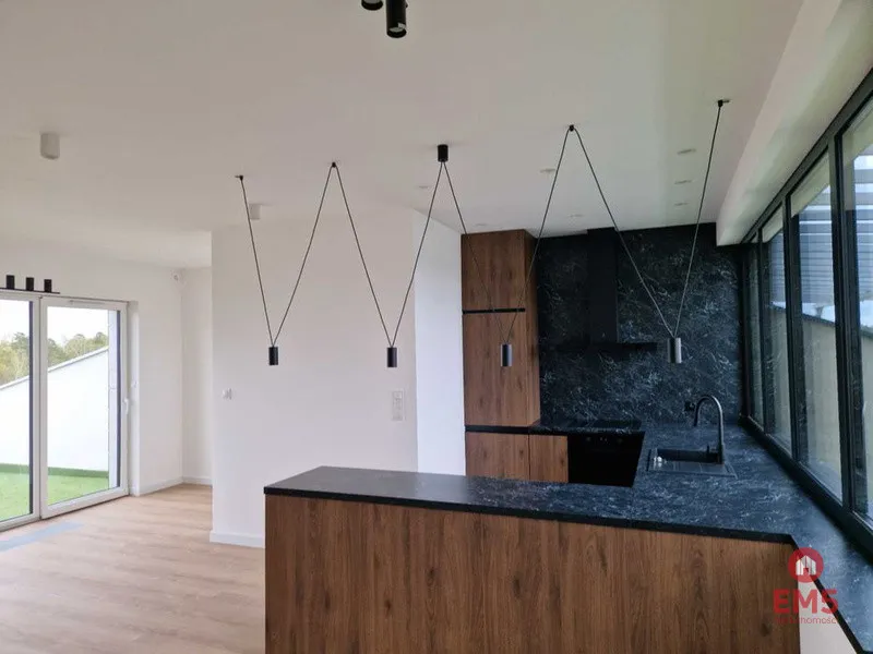 Nowoczesny Apartament 112 m² z Tarasami i Widokiem