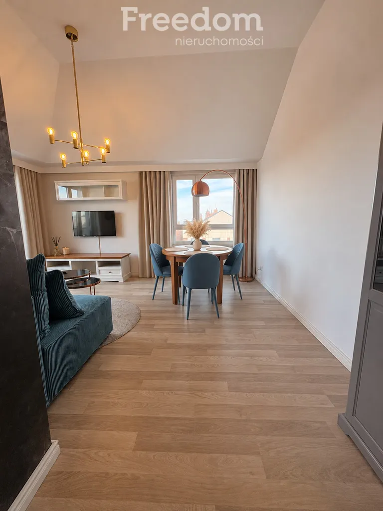 Do wynajęcia 2 pokojowe balkon miejsce postojowe osobna kuchnia