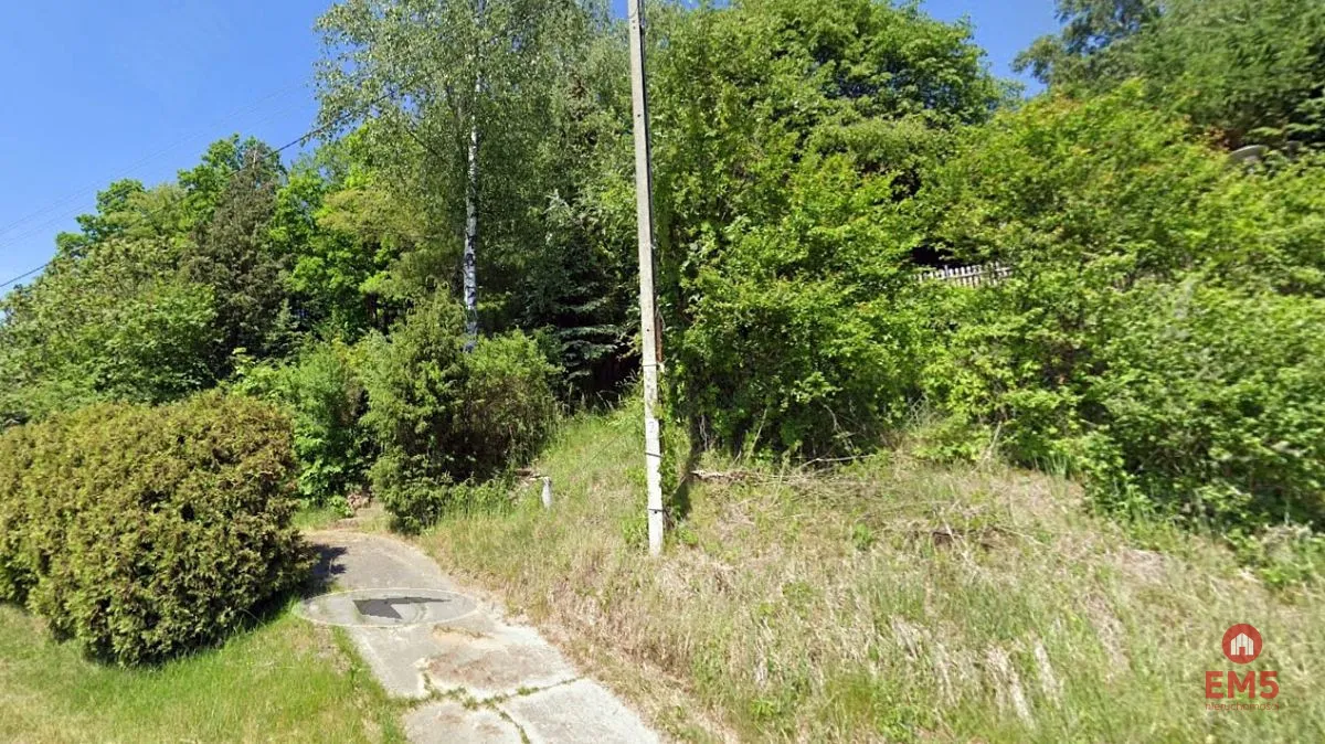 Działka rekreacyjna nad Narwią