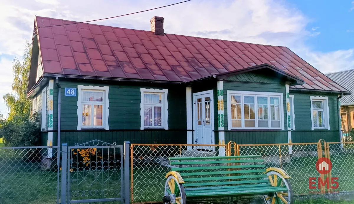 Wyjątkowe siedlisko na Podlasiu – zabytkowy dom