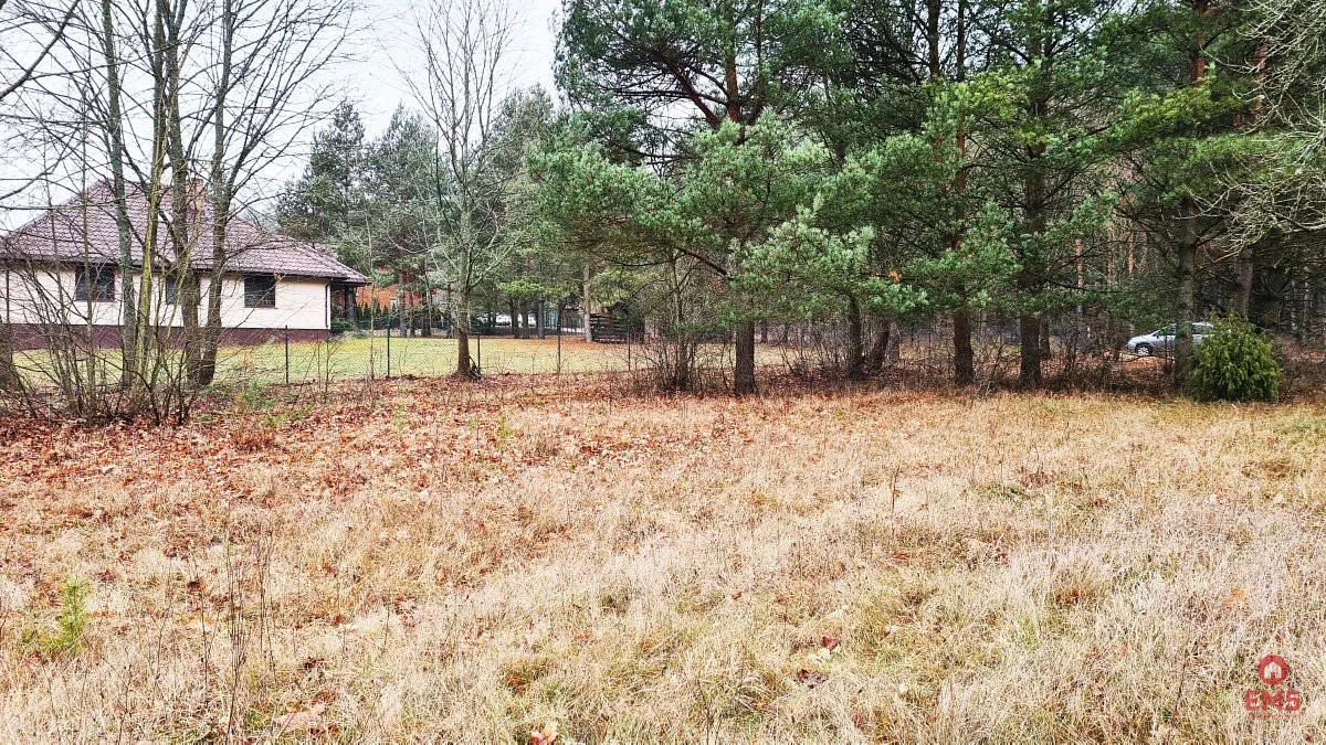 Działka 1900 m2. Pieńki