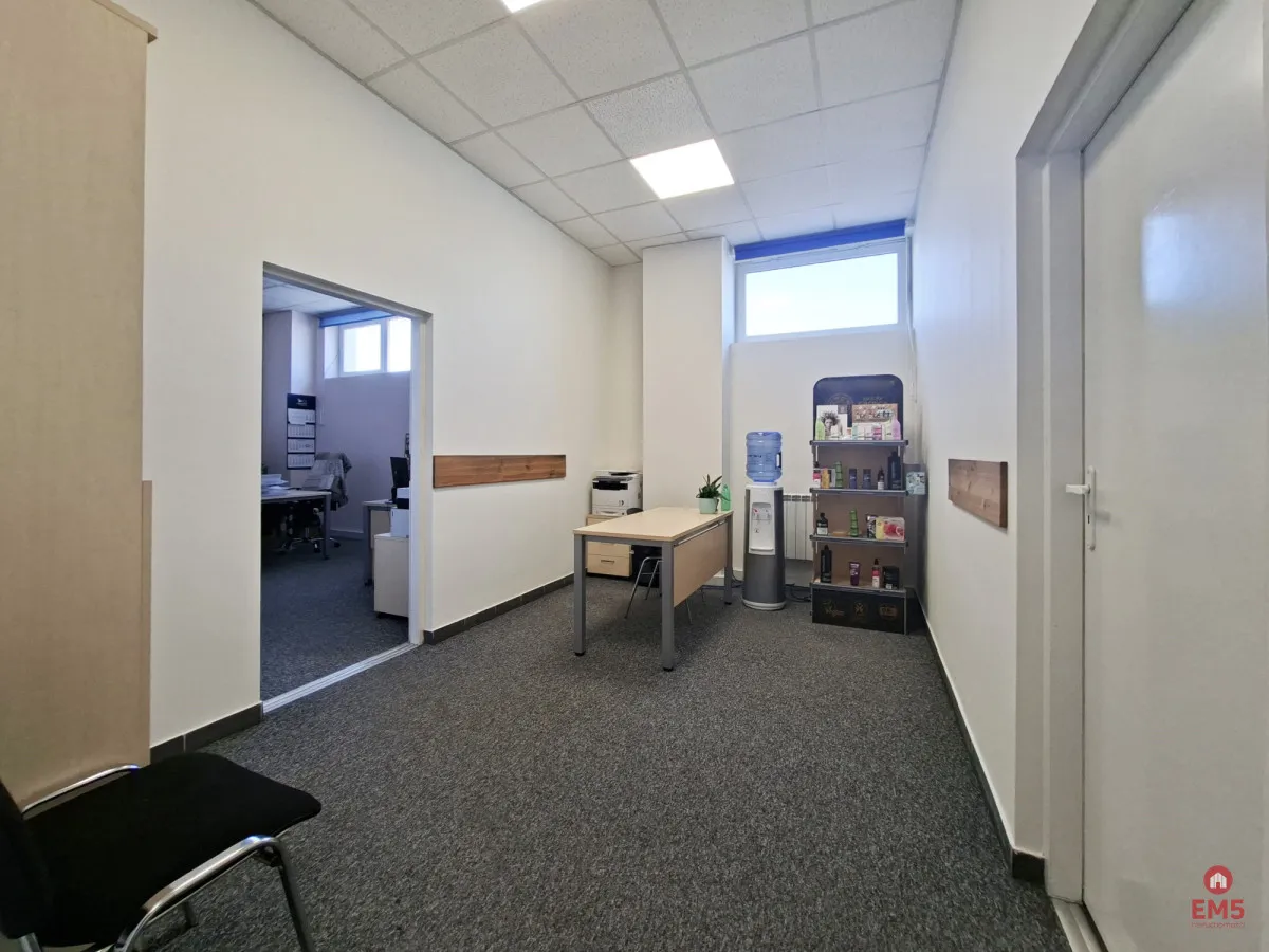 Lokale biurowe 50-100 m2