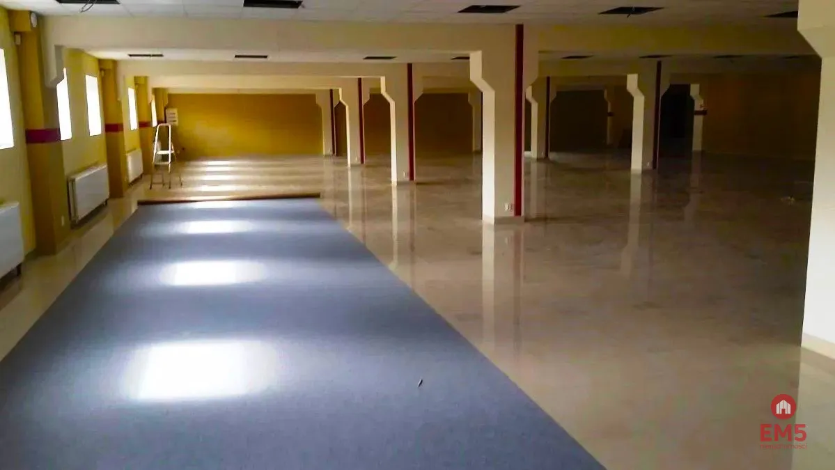 Lokal użytkowy 400 m2
