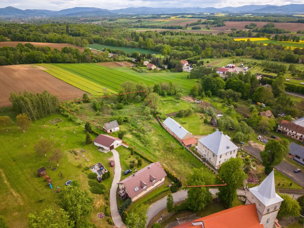 Dom na dużej działce 6999m2 z widokiem na góry *