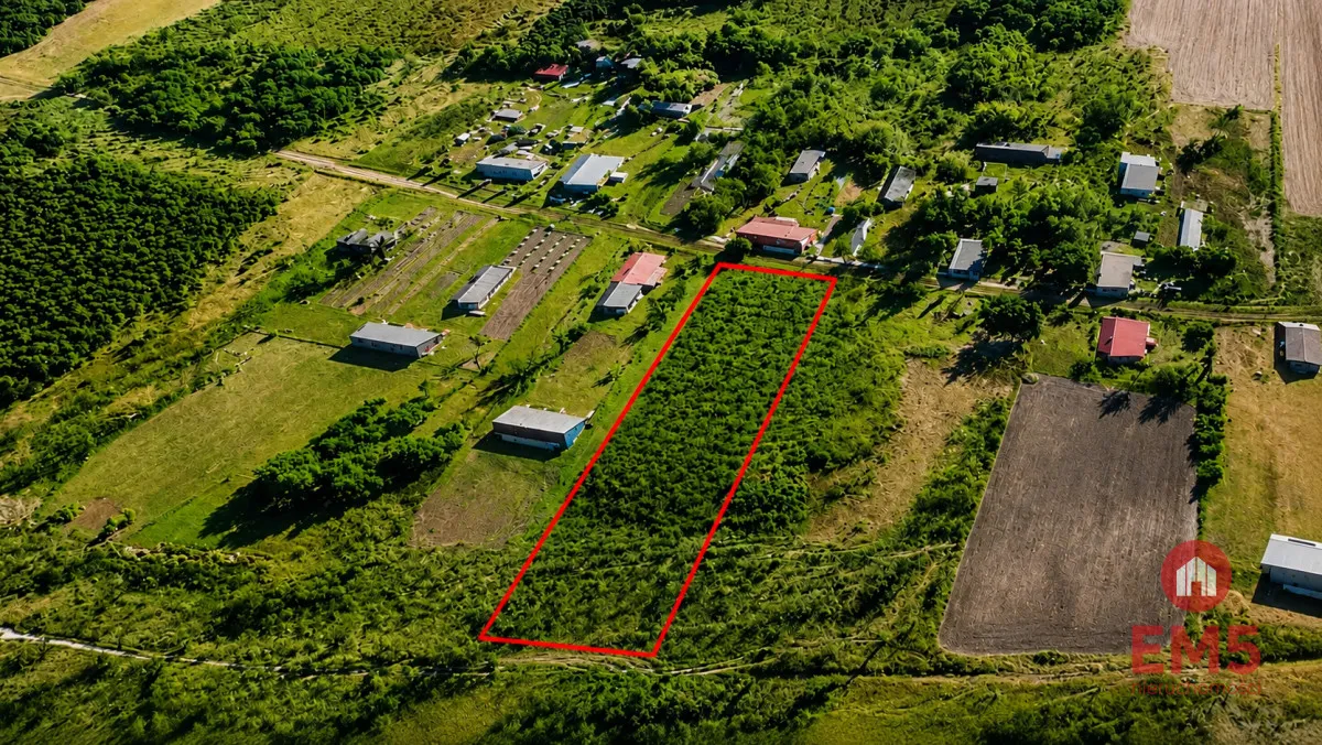 Działka rolna z WZ, 4900 m2, gmina Narew