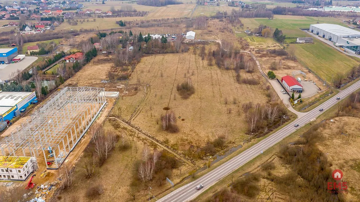 Działka inwestycyjna 0,5 w Fastach