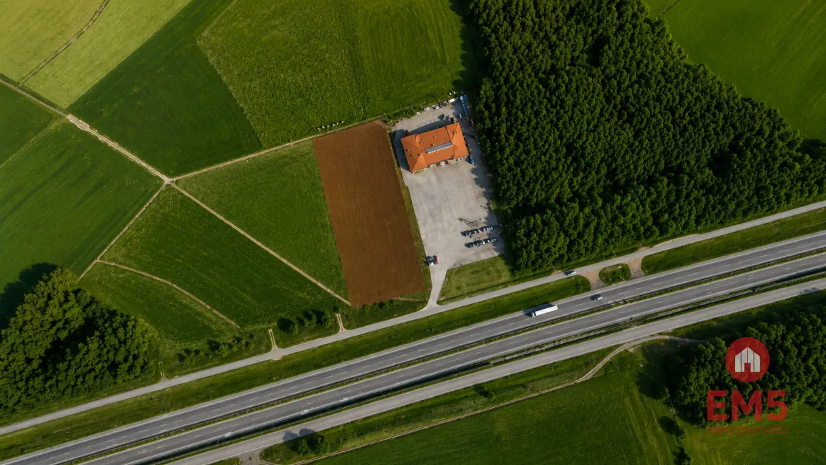 Działka inwestycyjna przy S8